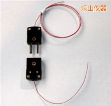 ��ɽ�ȵ�ż��ͷ