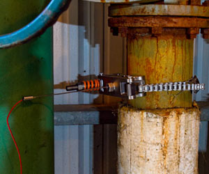 在线腐蚀壁厚监控仪